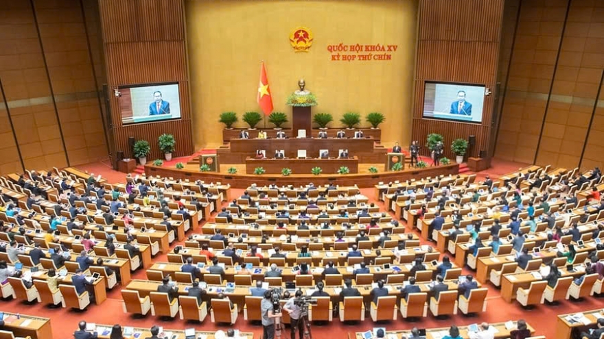 Lawmakers debate Constitutional amendments in Hanoi today